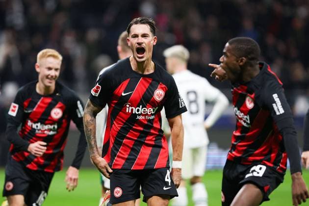 20 12 2023 Soccer 1 Bundesliga 16 Matchday Eintracht Frankfurt Borussia Mönchengladbach v l ,Hugo Larsson Eintracht Frankfurt , Robin Koch Eintracht Frankfurt , Niels Nkounkou Eintracht Frankfurt , Goal celebration, celebrate the goal Copyright: JoaquimxFerreira