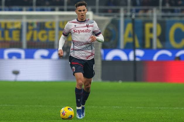 Nikola Moro of Bologna FC seen in action during Coppa Italia 2023 24 Round of 16 football match between FC Internazionale and Bologna FC at Giuseppe Meazza Stadium, Milan, Italy on December 20, 2023  Copyright: xFabrizioxCarabelli IPAxSportx xix xx IPA_42353838 IPA_Agency_IPA42353838