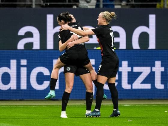Eintracht Frankfurt celebrates the 1-0 goal, GER, Eintracht Frankfurt vs Benfica Lisbon, Football, UEFA Womens Champions League, Group stage, Matchday 4, 2023 2024 season, 21 12 2023 GER, Eintracht Frankfurt vs Benfica Lisbon, Football, UEFA Womens Champions League, Group stage, Matchday 4, 2023 2024 season, 21 12 2023 Frankfurt Copyright: xEibner-Pressefoto FlorianxWieganx EP_FWD