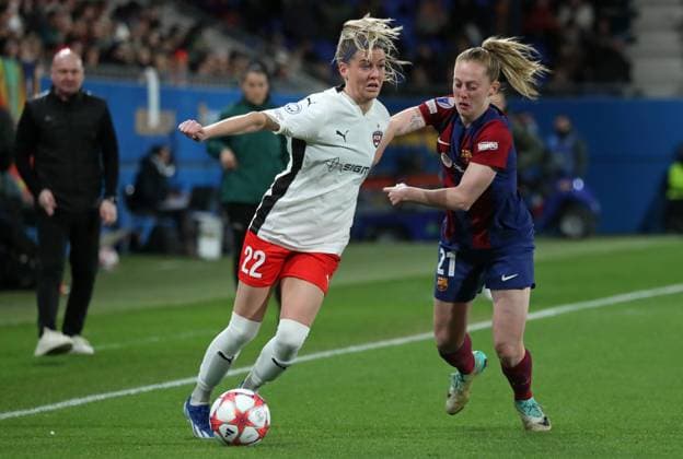 FC Barcelona, Barca v FC Rosengard: Group A - UEFA Women s Champions League 2023 24 Keira Walsh and Olivia Schough are playing in the match between FC Barcelona and FC Rosengard for week 4 of the UEFA Women s Champions League at the Johan Cruyff Stadium in Barcelona, Spain, on December 21, 2023. Barcelona Spain  Copyright: xUrbanandsportx originalFilename:urbanandsport-fcbarcel231221_npj6v.jpg