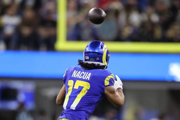 INGLEWOOD, CA - DECEMBER 21: Los Angeles Rams wide receiver Puka Nacua (17) makes a catch during the New Orleans Saints vs the Los Angeles Rams on December 21, 2023, at SoFi Stadium in Inglewood, CA. (Photo by Jevone Moore Icon Sportswire) NFL, American Football Herren, USA DEC 21 Saints at Rams EDITORIAL USE ONLY Icon2312216316