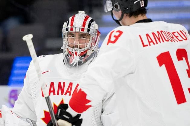 231226 Goaltender Mathis Rousseau of Canada during the 2024 IIHF World Junior Championship game between Finland and Canada on December 26, 2023 in Gothenburg Photo Carl Sandin BILDBYRAN kod CS CS0473 ishockey ice hockey jvm junior vm u20 2024 iihf world junior championship world juniors finland canada canada 1 bbeng bbauto  Copyright: CARLxSANDIN BB231226CS026
