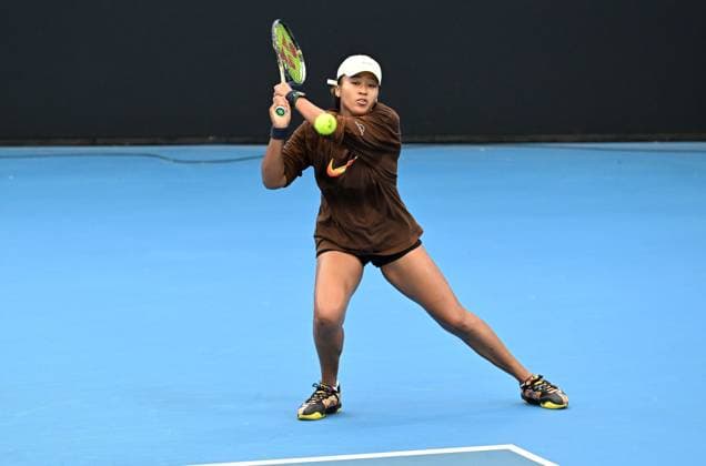 TENNIS BRISBANE INTERNATIONAL PRACTICE, Naomi Osaka of Japan in action during a practice session ahead of the Brisbane International tennis tournament at Queensland Tennis Centre n Brisbane, Wednesday, December 27, 2023. ( NO ARCHIVING, EDITORIAL USE ONLY, NO USE IN BOOKS WITHOUT CONSENT BRISBANE QLD AUSTRALIA  Copyright: xDARRENxENGLANDx 20231227001882329831