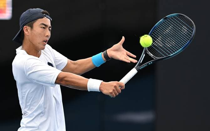 TENNIS BRISBANE INTERNATIONAL PRACTICE, Rinky Hijikata of Australia in action during a practice session ahead of the Brisbane International tennis tournament at Queensland Tennis Centre n Brisbane, Wednesday, December 27, 2023. ( NO ARCHIVING, EDITORIAL USE ONLY, NO USE IN BOOKS WITHOUT CONSENT BRISBANE QLD AUSTRALIA  Copyright: xDARRENxENGLANDx 20231227001882340768