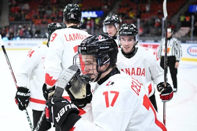 GOTHENBURG, SWEDEN 20231227 Canada s Macklin Celebrini celebrates scoring 0 5 during the IIHF World Junior Championship group A ice hockey match between Latvia and Canada at Scandinavium in Gothenburg, Sweden December 27, 2023 GOTHENBURG SWEDEN x9200x  Copyright: xBjörnxLarssonxRosvall TT TTx IIHF World Junior Championship 23-24 Latvia-Canada