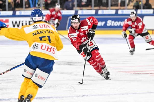28 12 2023, Davos, Eisstadion Davos, Spengler Cup Team Canada HC Davos, 88 Chris DiDomenico Team Canada Davos Eisstadion Davos Graubünden Switzerland Copyright: xJustPictures.ch AndreaxBrancax jp-en-AnBr-AB_28122023_AAB_5402