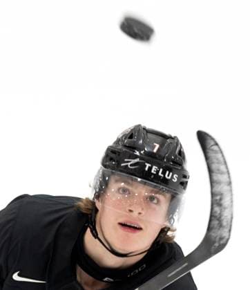 December 30, 2023, GOTHENBURG, SWEDEN: Canada s Jorian Donovan practices stick and puck control during a practice session at the IIHF World Junior Hockey Championship in Gothenburg, Sweden on Saturday, Dec. 30, 2023. Canada News - December 30, 2023  - ZUMAc35_ 20231230_zaf_c35_015 Copyright: xChristinnexMuschix