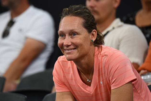 TENNIS BRISBANE INTERNATIONAL, Coach Samatha Stosur looks on as Arina Rodionova plays Sofia Kenin during their match on Day 3 of the 2024 Brisbane International at the Queensland Tennis Centre in Brisbane, Tuesday, January 2, 2024. ( NO ARCHIVING, EDITORIAL USE ONLY, NO USE IN BOOKS WITHOUT CONSENT BRISBANE QUEENSLAND AUSTRALIA  Copyright: xJONOxSEARLEx 20240102001884143137