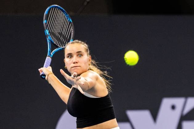 SOFIA KENIN PLAYS ARINA RODIONOVA in the round of 32 at Brisbane international 2nd January 2024 Brisbane International Tennis Tournament, Day Three, Queensland Tennis Centre, Brisbane, Australia - 02 Jan 2024  Copyright: xBenxSymons Shutterstockx 14279942dz