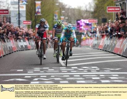 Cycling, Enrico Gasparotto wins the Amstel Gold Race