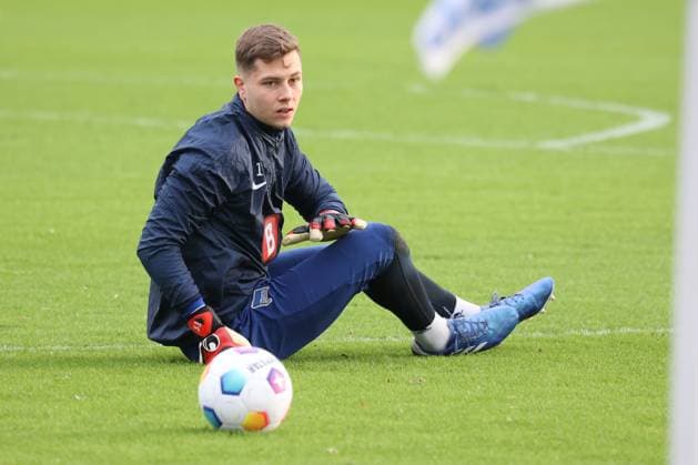 DEU, DFL, 2 FBL Hertha BSC, Training, 03 01 2024, Sportforum, Berlin, DEU, DFL, 2 FBL Hertha BSC, Training, im Bild Tjark Ernst Hertha BSC Berlin 12 DFL regulations prohibit any use of Photographs as image sequences and or quasi video Foto Juergen Engler nordphoto GmbH nordphotoxGmbHx xEngler nph00076