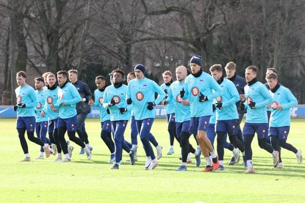 DEU, DFL, 2 FBL Hertha BSC, Training, 03 01 2024, Sportforum, Berlin, DEU, DFL, 2 FBL Hertha BSC, Training, im Bild Auslauftraining, auslaufen nach einem Spiel DFL regulations prohibit any use of Photographs as image sequences and or quasi video Foto Juergen Engler nordphoto GmbH nordphotoxGmbHx xEngler nph00076