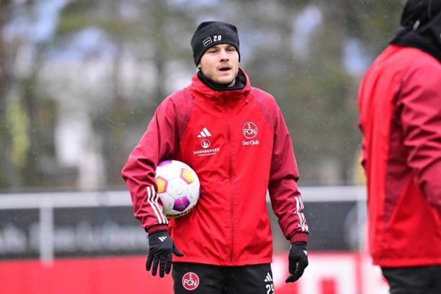 04 01 2024 Soccer 2 Soccer Bundesliga Season 2023 2024 1 FC Nürnberg Nuernberg FCN Club Training Sportfoto Zink xwoxzix Tim Handwerker 29, 1 FC Nürnberg FCN