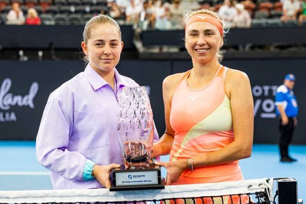 Lyudmyla Kichnok and Jelena Ostapenko - winners of womens doubles final Brisbane international 6th January 2024 Brisbane International Tennis Tournament, Day Seven, Queensland Tennis Centre, Brisbane, Australia - 06 Jan 2024  Copyright: xBenxSymons Shutterstockx 14286930ar