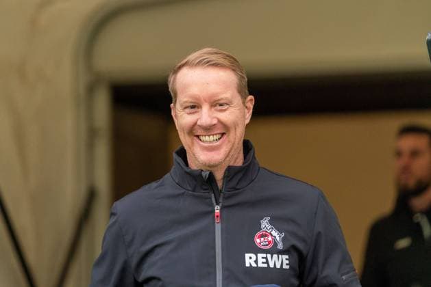 Timo Schultz 1 FC Koeln, Coach GER, RW Essen vs 1 FC Koeln, Football, Friendly match, Season 2023 2024, 06 01 2024 DFL REGULATIONS PROHIBIT ANY USE OF PHOTOGRAPHS AS IMAGE SEQUENCES AND OR QUASI VIDEO RW Essen vs 1 FC Koeln, Football, Friendly match, Season 2023 2024, 06 01 2024 Essen Copyright: xEibner-Pressefoto FabioxDeinertx EP_FDT