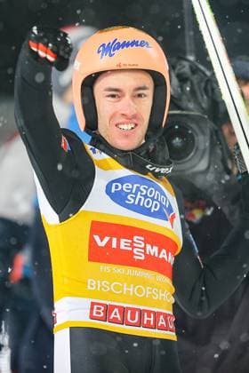 Bilder des Jahres 2024, Sport 01 Januar Sport Themen der Woche KW01 Ski jumping, Skispringen, Ski, nordisch - FIS WC Bischofshofen BISCHOFSHOFEN,AUSTRIA,06.JAN.24 - NORDIC SKIING, SKI JUMPING - FIS World Cup, Four Hills Tournament, large hill, men. Image shows the rejoicing of Stefan Kraft (AUT).  GEPAxpictures xThomasxBachun