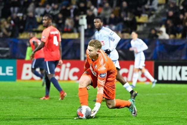 Romain Legrand ( 1 - Avoine ) during the French Cup match between Avoine OCC and RC Strasbourg Alsace at Stade de la Vallee du Cher on January 06, 2024 in Tours, France. ( Photo by federico pestellini panoramic ) - FOOTBALL : Avoine vs Strasbourg - Coupe de France - 06 01 2024 FedericoPestellini Panoramic 