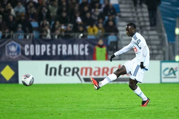 Mouhamadou Diarra ( 6 - Strasbourg ) during the French Cup match between Avoine OCC and RC Strasbourg Alsace at Stade de la Vallee du Cher on January 06, 2024 in Tours, France. ( Photo by federico pestellini panoramic ) - FOOTBALL : Avoine vs Strasbourg - Coupe de France - 06 01 2024 FedericoPestellini Panoramic 