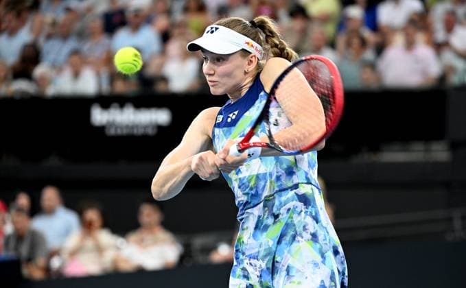 TENNIS BRISBANE INTERNATIONAL, Elena Rybakina of Kazakhstan in action against Aryna Sabalenka of Belarus during the women?s Final on Day 8 of the 2024 Brisbane International at the Queensland Tennis Centre in Brisbane, Sunday, January 7, 2024. ( NO ARCHIVING, EDITORIAL USE ONLY, NO USE IN BOOKS WITHOUT CONSENT BRISBANE QUEENSLAND AUSTRALIA  Copyright: xDARRENxENGLANDx 20240107001885847366