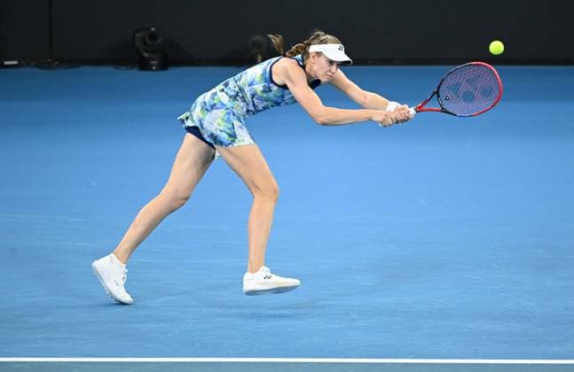 TENNIS BRISBANE INTERNATIONAL, Elena Rybakina of Kazakhstan in action against Aryna Sabalenka of Belarus during the women?s Final on Day 8 of the 2024 Brisbane International at the Queensland Tennis Centre in Brisbane, Sunday, January 7, 2024. ( NO ARCHIVING, EDITORIAL USE ONLY, NO USE IN BOOKS WITHOUT CONSENT BRISBANE QUEENSLAND AUSTRALIA  Copyright: xDARRENxENGLANDx 20240107001885854874