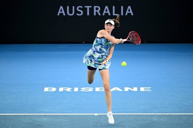 TENNIS BRISBANE INTERNATIONAL, Elena Rybakina of Kazakhstan in action against Aryna Sabalenka of Belarus during the women?s Final on Day 8 of the 2024 Brisbane International at the Queensland Tennis Centre in Brisbane, Sunday, January 7, 2024. ( NO ARCHIVING, EDITORIAL USE ONLY, NO USE IN BOOKS WITHOUT CONSENT BRISBANE QUEENSLAND AUSTRALIA  Copyright: xDARRENxENGLANDx 20240108001885974960