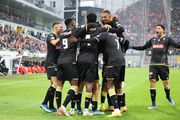 Joie des joueurs de Monaco lors du match de Coupe de France entre le RC Lens et Monaco, stade Bollaert-Delelis, le 7 janvier 2024 FOOTBALL : RC LENS vs MONACO - COUPE DE FRANCE - 07 01 2024 LaurentSanson Panoramic 