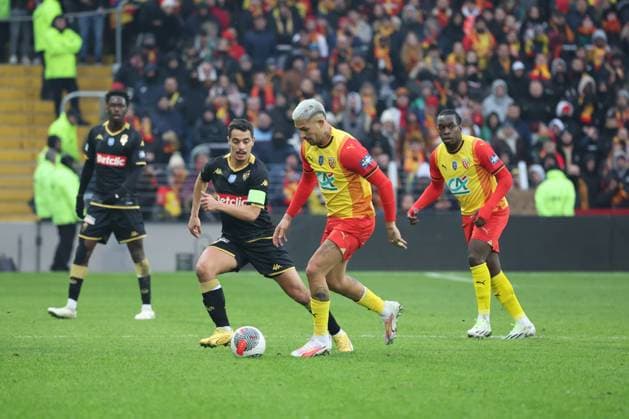 Facundo MEDINA (RC Lens) et Wissam BEN YEDDER (Monaco) lors du match de Coupe de France entre le RC Lens et Monaco, stade Bollaert-Delelis, le 7 janvier 2024 FOOTBALL : RC LENS vs MONACO - COUPE DE FRANCE - 07 01 2024 LaurentSanson Panoramic 