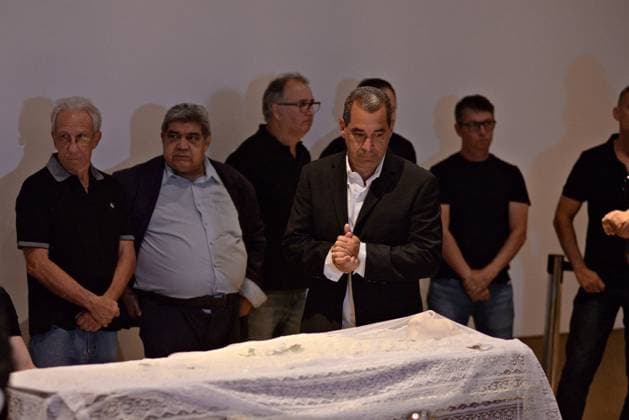 Sport Themen der Woche KW01 Sport Bilder des Tages RECORD DATE NOT STATED Funeral for former player and former coach Zagallo in Rio de Janeiro RIO DE JANEIRO (RJ), 01 07 2024 - ZAGALLO CBF TETRA CHAMPION S VERY: Funeral for former player and former coach of the Brazilian national team, Nationalteam Zagallo. Mario Jorge Lobo Zagallo s body was laid to rest this Sunday (7), at the headquarters of the Brazilian Football Confederation (CBF), in Barra da Tijuca. And it was attended by several players and football directors among friends and family. (Foto: Saulo Angelo Thenews2 imago images)  Copyright: xSauloxAngelox