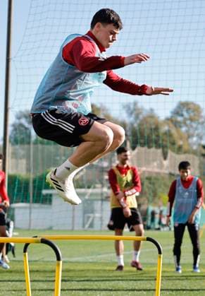 08 01 2024 Soccer 2 Soccer Bundesliga Season 2023 2024 1 FC Nuremberg FCN Club Training Camp Winter Winter Training Camp Marbella Spain Sports Photo Zink DaMa xdaxmax Marcel Wenig 33, 1 FC Nuremberg FCN warms up