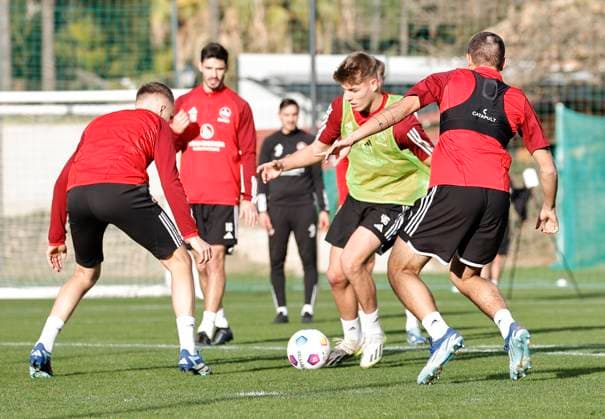 08 01 2024 Soccer 2 Soccer Bundesliga Season 2023 2024 1 FC Nürnberg FCN Club Training Camp Winter Winter Training Camp Marbella Spain Sportfoto Zink DaMa xdaxmax Florian Hübner Huebner 19, 1 FC Nürnberg FCN Julian Kania 46, 1 FC Nürnberg FCN Jens Castrop 17, 1 FC Nürnberg FCN