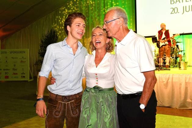 Franz Beckenbauer with his wife Heidi and their son Joel Maximilian at the Bavarian Evening as part of the Kaiser Cup Charity Golf Tournament on 20 7 2018 in Bad Griesbach Franz Beckenbauer died on 7 01 2024 at the age of 78