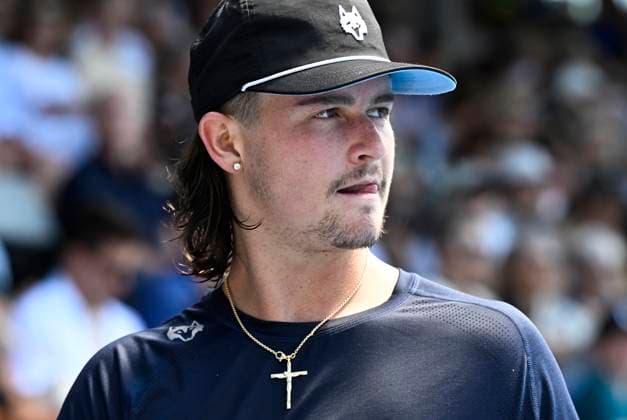 8th January 2024; Auckland, New Zealand: J.J. Wolf of the USA during his first round singles match at the ASB Classic tennis tournament in Auckland, New Zealand. Monday January 8th, 2024.  ActionPlus12595985 AndrewxCornaga