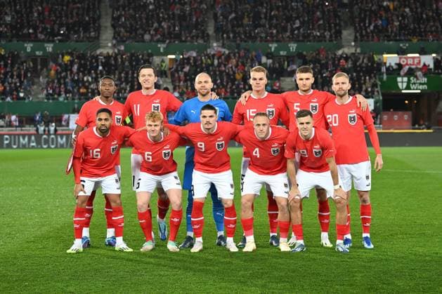 Vienna, Ernst Happel Stadion, 21 11 23, GER, Men, Country match, Austria Germany Team photo, Group photo Austria from left top David ALABA Austria , Xaver SCHLAGER Austria , Goalkeeper Alexander SCHLAGER Austria , Philipp LIENHART Austria , Stefan POSCH Oesterreich and Konrad LAIMER Oesterreich from left bottom Phillipp MWENE Oesterreich , Nicolas SEIWALD Oesterreich , Marcel SABITZER Oesterreich , Xaver SCHLAGER Oesterreich and Christoph BAUMGARTNER Oesterreich Only for editorial use UEFA regulations prohibit any use of photographs as image sequences and or quasi video Vienna Oesterreich