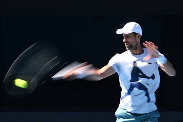 TENNIS AO PRACTICE SESSIONS, Novak Djokovic of Serbia during a practise session ahead of the Australian Open 2024, at Melbourne Park in Melbourne, Tuesday, January 9, 2024. ( NO ARCHIVING, EDITORIAL USE ONLY, NO USE IN BOOKS WITHOUT CONSENT MELBOURNE VICTORIA AUSTRALIA  Copyright: xJOELxCARRETTx 20240109001886759345