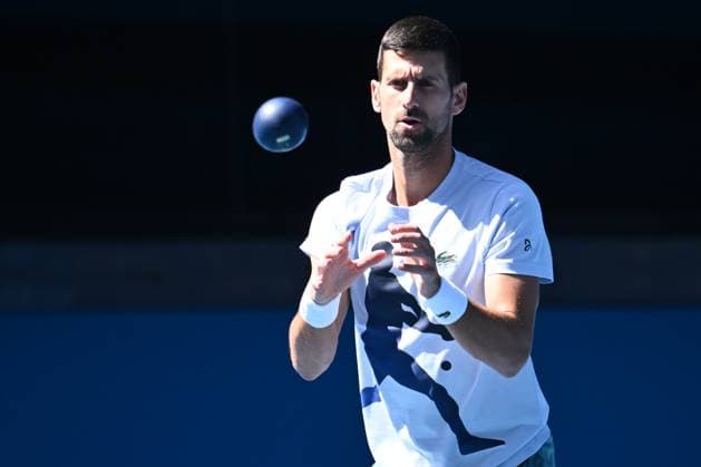 TENNIS AO PRACTICE SESSIONS, Novak Djokovic of Serbia during a practise session ahead of the Australian Open 2024, at Melbourne Park in Melbourne, Tuesday, January 9, 2024. ( NO ARCHIVING, EDITORIAL USE ONLY, NO USE IN BOOKS WITHOUT CONSENT MELBOURNE VICTORIA AUSTRALIA  Copyright: xJOELxCARRETTx 20240109001886759504