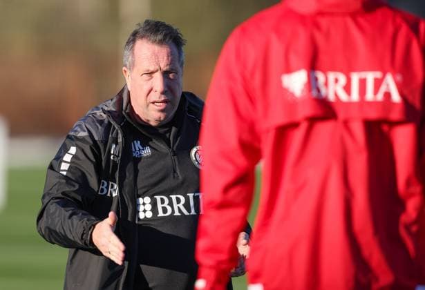 Soccer 2 Bundesliga training camp SV Wehen Wiesbaden 08 01 24, Coach Markus Kauczinski,