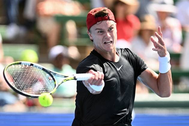 TENNIS KOOYONG CLASSIC, Holger Rune of Denmark in action against Karen Khachanov of Russia during their match in the 2024 Kooyong Classic at the Kooyong Lawn Tennis Club in Melbourne, Wednesday, January 10, 2024. ( NO ARCHIVING, EDITORIAL USE ONLY, NO USE IN BOOKS WITHOUT CONSENT MELBOURNE VICTORIA AUSTRALIA  Copyright: xJOELxCARRETTx 20240110001887066899