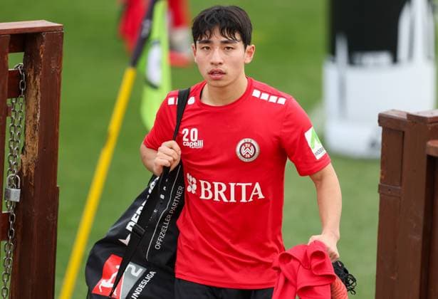 Soccer 2 Bundesliga training camp SV Wehen Wiesbaden 10 01 24, Hyun ju Lee,