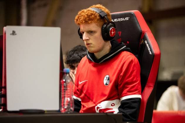 Virtual Bundesliga, North West Division, 10 01 2023 David Queck SC Freiburg, Scf Dave Virtual Bundesliga, North West Division, 10 01 2023 VBL Club Championship Offline Matchday, January 9 10 Copyright: xBEAUTIFULxSPORTS Buriakovx