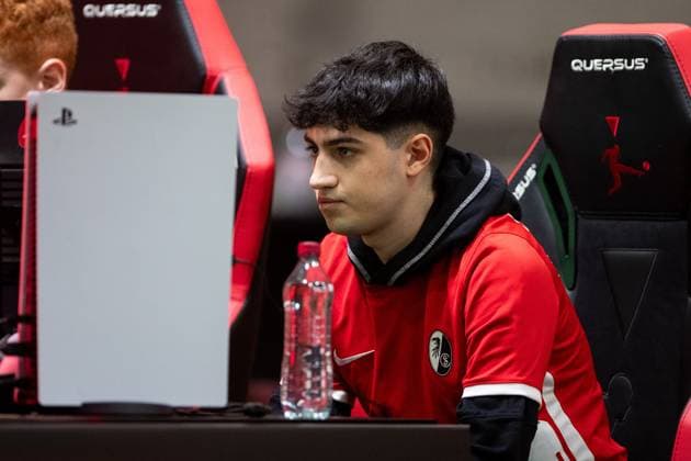 Virtual Bundesliga, North West Division, 10 01 2023 Gianluca Mautone SC Freiburg, SCF Gianluca Virtual Bundesliga, North West Division, 10 01 2023 VBL Club Championship Offline Matchday, January 9 10 Copyright: xBEAUTIFULxSPORTS Buriakovx