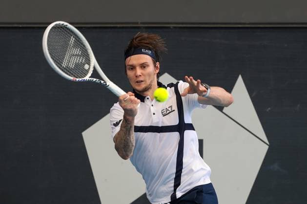 TENNIS ADELAIDE INTERNATIONAL, Alexander Bublik of Kazakhstan in action against Lorenzo Musetti of Italy during their Quarter Final match of the 2024 Adelaide International at Memorial Drive Tennis Centre in Adelaide, Thursday, January 11, 2024. ( NO ARCHIVING, EDITORIAL USE ONLY, NO USE IN BOOKS WITHOUT CONSENT ADELAIDE SOUTH AUSTRALIA AUSTRALIA  Copyright: xMATTxTURNERx 20240111001887439024