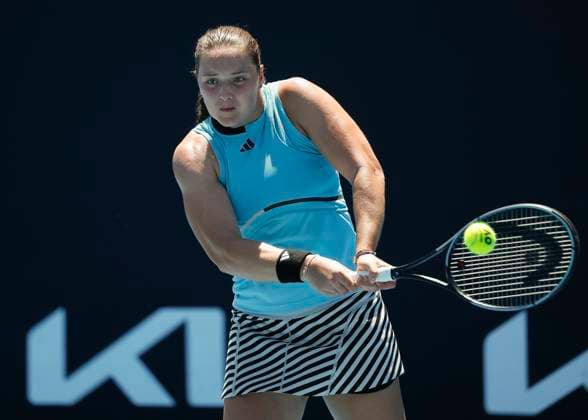 Jule Niemeier Australian Open Qualifying Melbourne Park Melbourne Victoria Australia 10 01 2024 Copyright: xJuergenxHasenkopfx