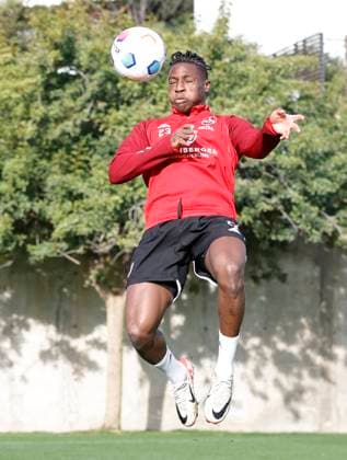 11 01 2024 Soccer 2 Soccer Bundesliga Season 2023 2024 1 FC Nuremberg FCN Club Training Camp Winter Winter Training Camp Marbella Spain Sports Photo Zinc DaMa xdaxmax Joseph Hungbo 23, 1 FC Nuremberg FCN with header