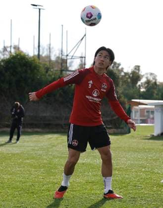 11 01 2024 Soccer 2 Soccer Bundesliga Season 2023 2024 1 FC Nuremberg FCN Club Training Camp Winter Winter Training Camp Marbella Spain Sports Photo Zink DaMa xdaxmax Daichi Hayashi 9, 1 FC Nuremberg FCN with header