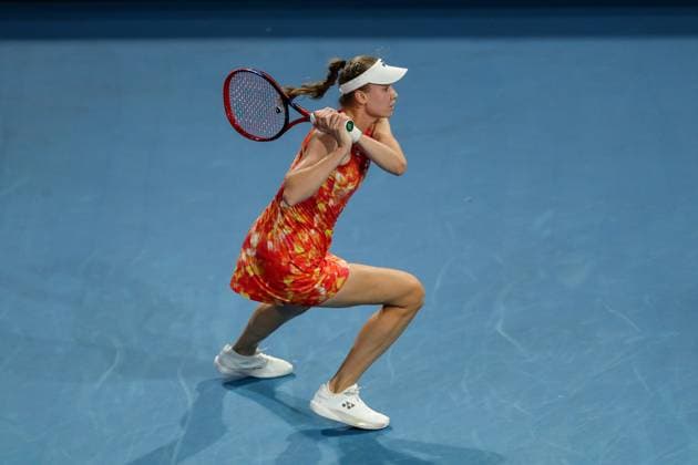 TENNIS ADELAIDE INTERNATIONAL, Elena Rybakina of Kazakhstan in action against Ekaterina Alexandrova during their Quarter Final match of the 2024 Adelaide International at Memorial Drive Tennis Centre in Adelaide, Thursday, January 11, 2024. ( NO ARCHIVING, EDITORIAL USE ONLY, NO USE IN BOOKS WITHOUT CONSENT ADELAIDE SOUTH AUSTRALIA AUSTRALIA  Copyright: xMATTxTURNERx 20240111001887501946