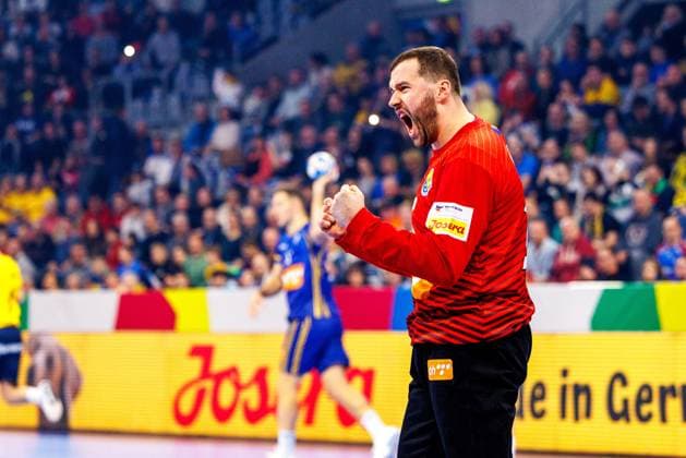 MENS EHF EURO 2024 Sweden Bosnia and Herzegovina, 11 01 2024, Mannheim Benjamin Buric 12, Bosnia and Herzegovina BIH , SG Flensburg Handewitt cheers during the MENS EHF EURO 2024 Sweden Bosnia and Herzegovina match at the SAP Arena Mannheim on 11 01 2024 Copyright: xBEAUTIFULxSPORTS Hahnex