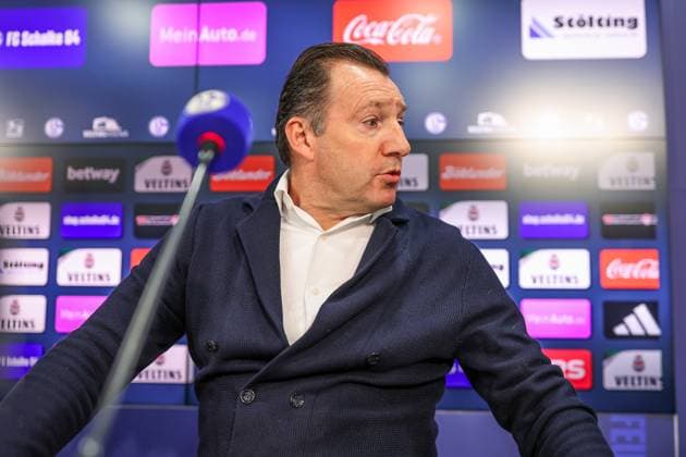 12 01 2024, Football, 2 Bundesliga, Season 2023 2024, Press conference FC Schalke 04, Sports Director Marc Wilmots FC Schalke 04 Gelsenkirchen Veltins Arena NRW Germany xRHR PHOTO TRx Copyright: RHR-FOTOx RHR-FOTO TR