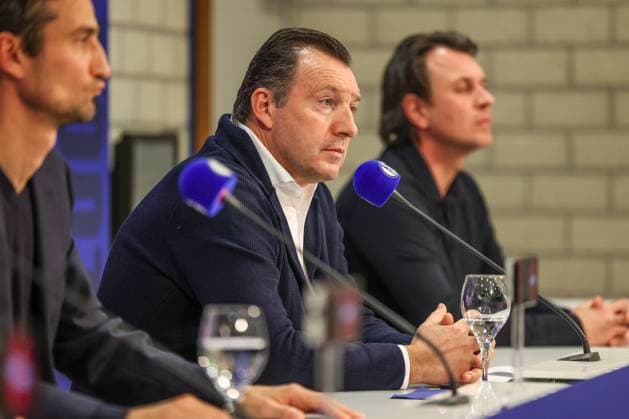 12 01 2024, Football, 2 Bundesliga, Season 2023 2024, Press conference FC Schalke 04, Sports Director Marc Wilmots FC Schalke 04 Gelsenkirchen Veltins Arena NRW Germany xRHR PHOTO TRx Copyright: RHR-FOTOx RHR-FOTO TR
