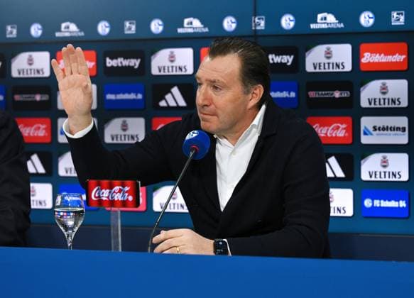 Marc Wilmots Sports Director Schalke 04 12 01 2024, Football, Press conference and media briefing of FC Schalke 04, 2 Bundesliga season 2023 2024 Gelsenkirchen Press room Veltins Arena North Rhine-Westphalia Germany Team2