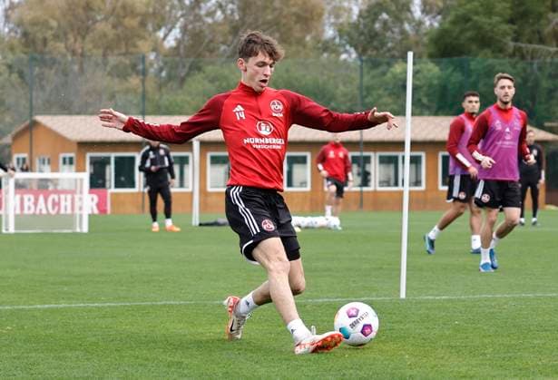 12 01 2024 Soccer 2 Soccer Bundesliga Season 2023 2024 1 FC Nürnberg FCN Club Training Camp Winter Winter Training Camp Marbella Spain Sportfoto Zink DaMa xdaxmax Benjamin Goller 14, 1 FC Nürnberg FCN